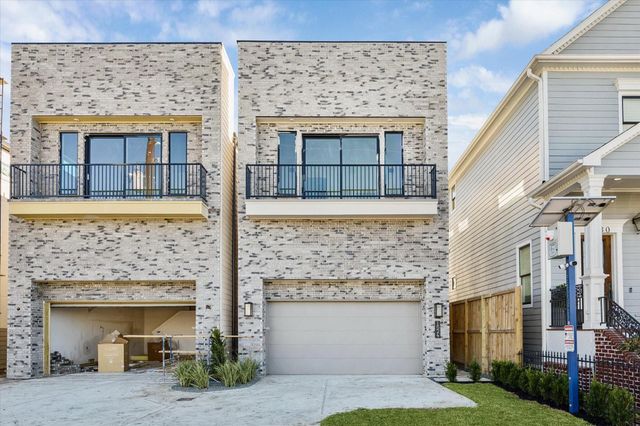 1520 W 21st St A, Houston, TX 77008