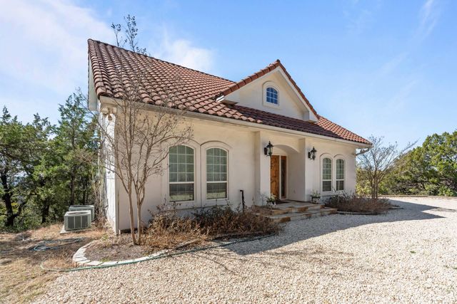 8101 Breeze WAY, Jonestown, TX 78645