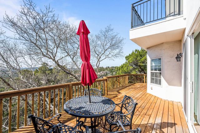 8101 Breeze WAY, Jonestown, TX 78645