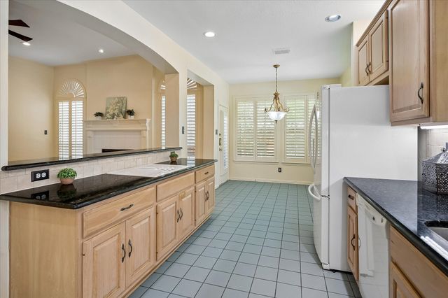6853 Colonnade Drive, Plano, TX 75024