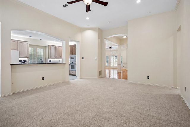 6853 Colonnade Drive, Plano, TX 75024