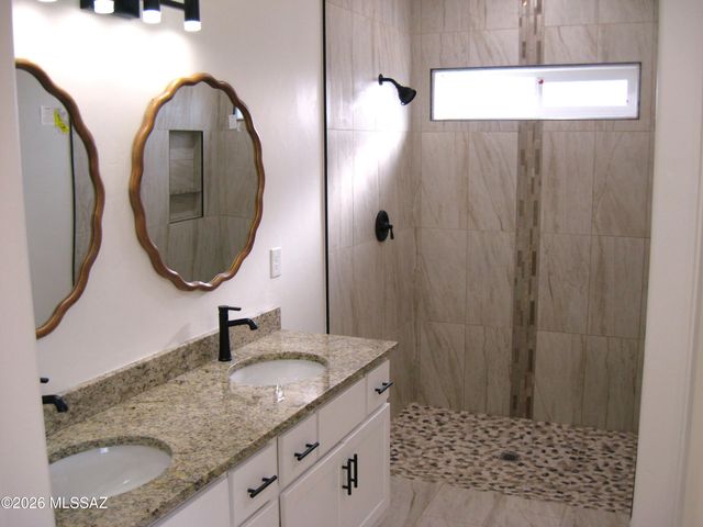 1732 Faro Court, Rio Rico, AZ 85648