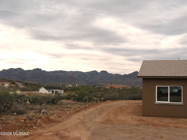 1732 Faro Court, Rio Rico, AZ 85648