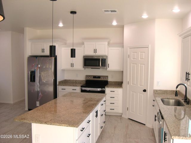 1732 Faro Court, Rio Rico, AZ 85648