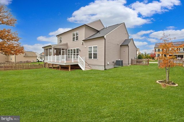 9587 KIMBLETON HALL LOOP, Manassas Park, VA 20111