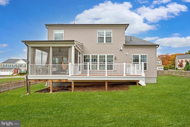 9587 KIMBLETON HALL LOOP, Manassas Park, VA 20111