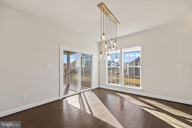 9587 KIMBLETON HALL LOOP, Manassas Park, VA 20111