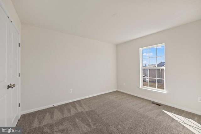 9587 KIMBLETON HALL LOOP, Manassas Park, VA 20111