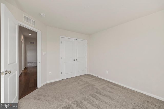 9587 KIMBLETON HALL LOOP, Manassas Park, VA 20111