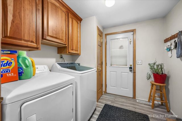 9416 Kemman Road, Hebron, IL 60034