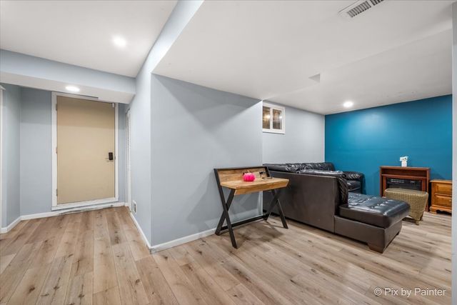 9416 Kemman Road, Hebron, IL 60034