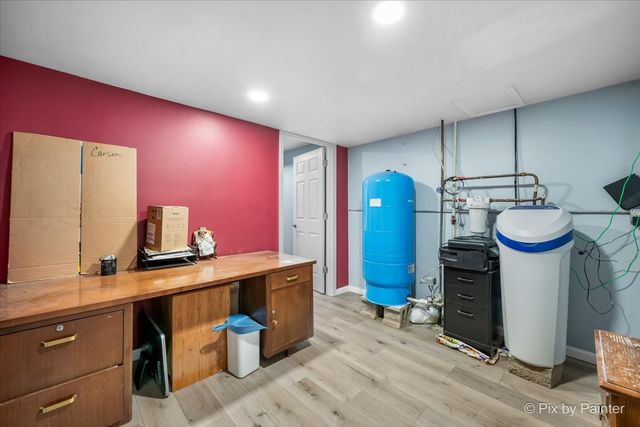 9416 Kemman Road, Hebron, IL 60034