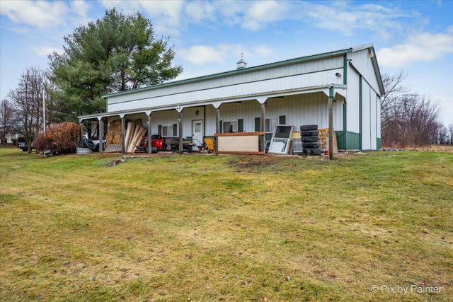 9416 Kemman Road, Hebron, IL 60034