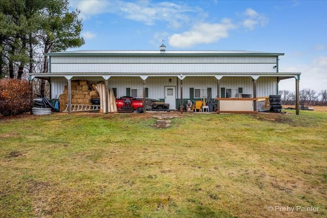 9416 Kemman Road, Hebron, IL 60034