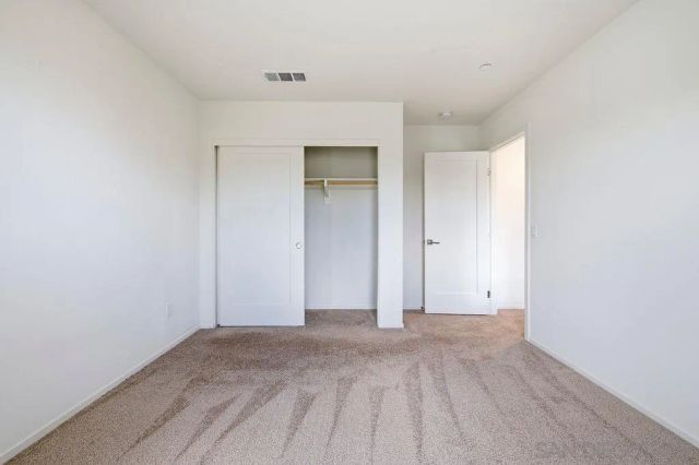 5270 San Bernardo Ter, San Diego, CA 92114