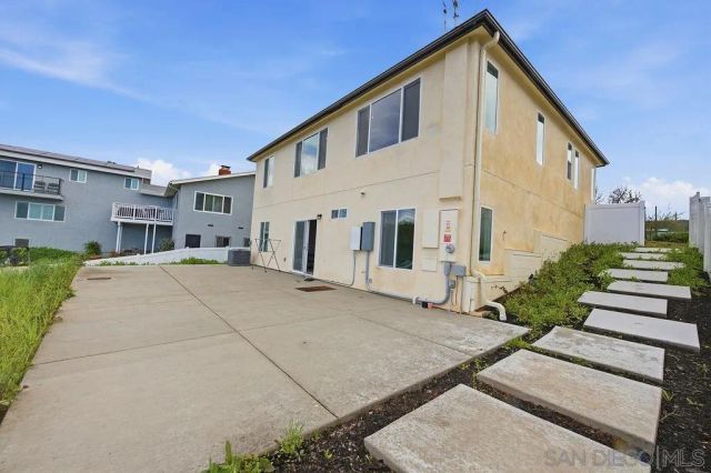 5270 San Bernardo Ter, San Diego, CA 92114