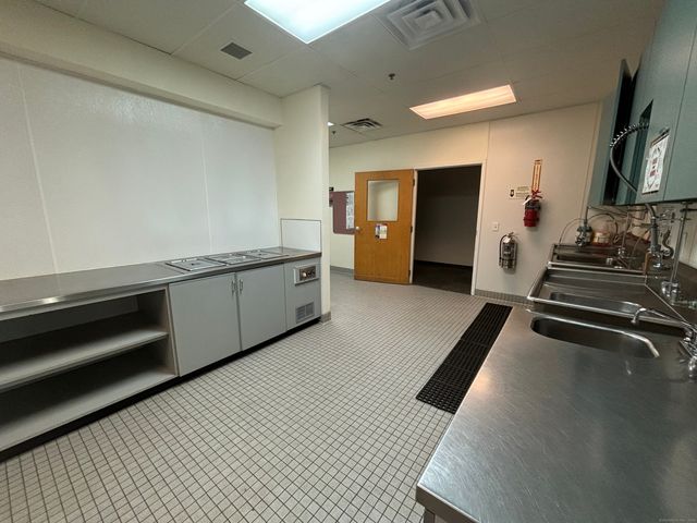 144 Main Street F, East Hartford, CT 06118