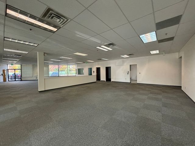 144 Main Street F, East Hartford, CT 06118