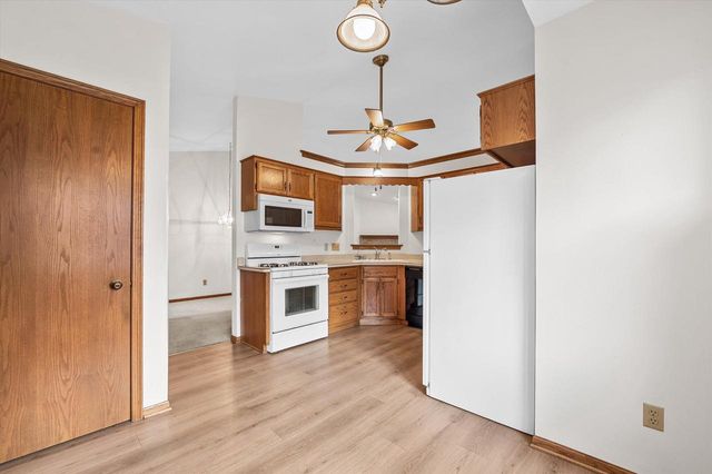 N114W15947 Hilbert LANE, Germantown, WI 53022
