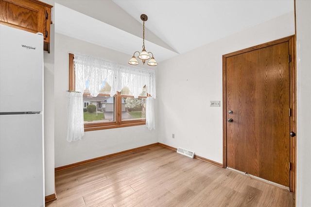 N114W15947 Hilbert LANE, Germantown, WI 53022