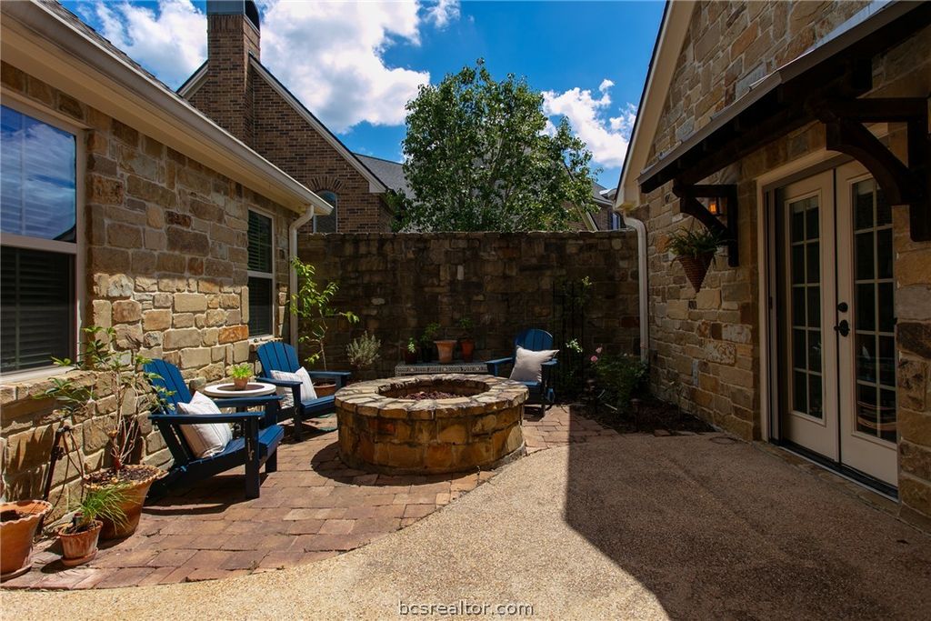 3305 Durant Court, Bryan, TX 77802 — photo 4