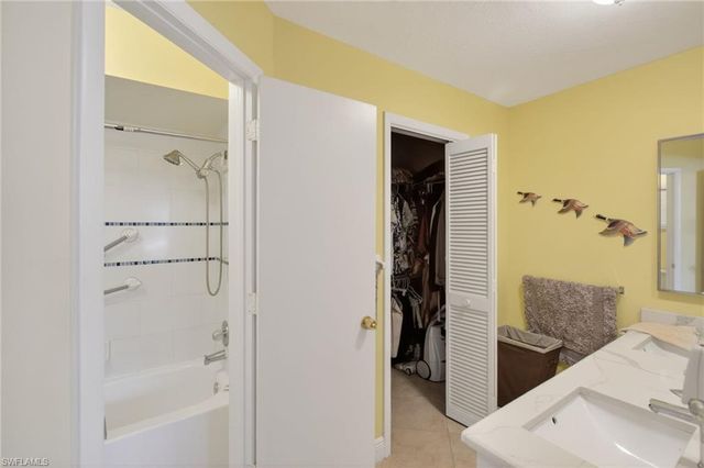 2314 SE 13th ST, Cape Coral, FL 33990