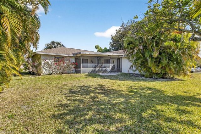 2314 SE 13th ST, Cape Coral, FL 33990