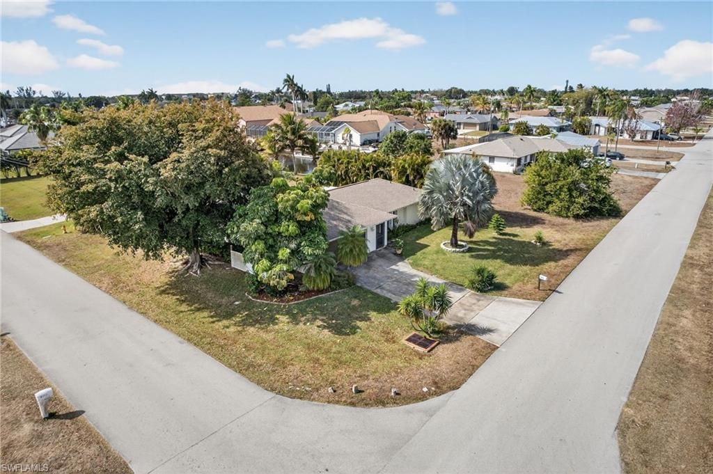 2314 SE 13th ST, CAPE CORAL, FL 33990 — photo 4