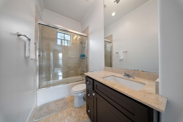 4824 La Branch St B, Houston, TX 77004