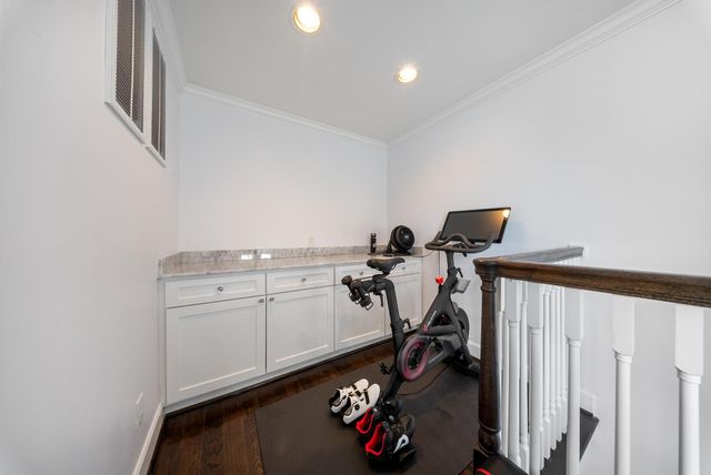 4824 La Branch St B, Houston, TX 77004