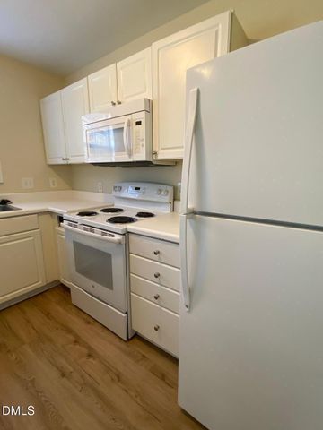 3023 Wellington Ridge Loop, Cary, NC 27518