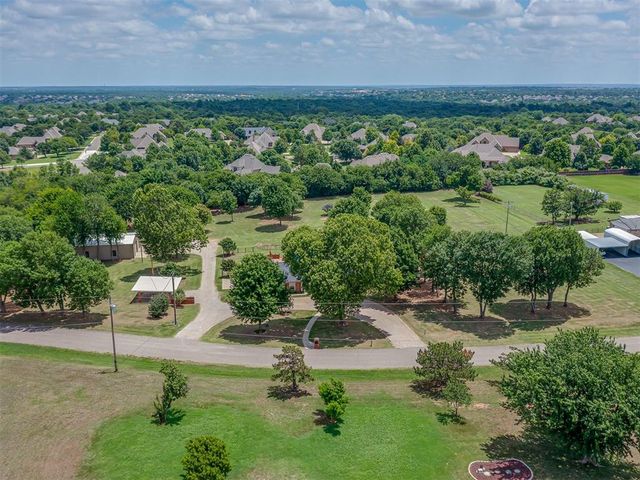 3816 Princeton Avenue, Edmond, OK 73034