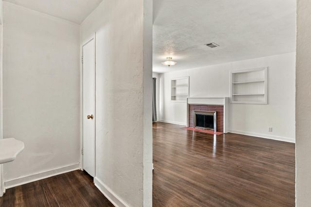 6567 Vicksburg Pl, Stockton, CA 95207
