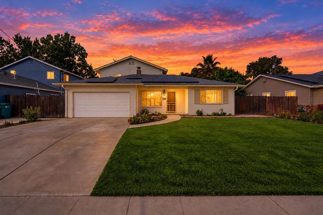 6567 Vicksburg Pl, Stockton, CA 95207
