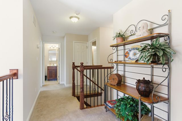 9560 Calumet Avenue, St. John, IN 46373