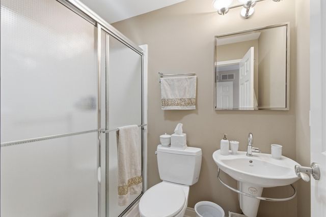 9560 Calumet Avenue, St. John, IN 46373