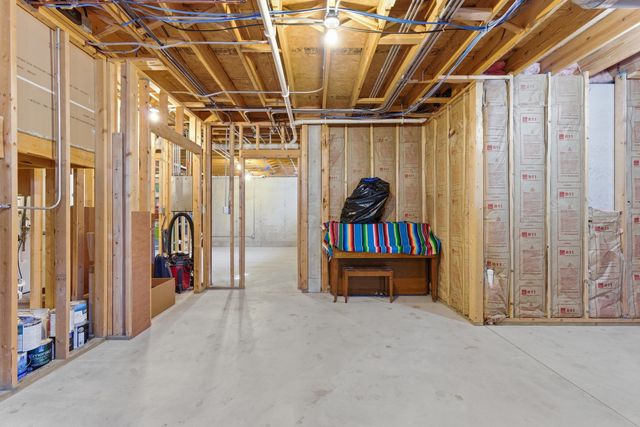 9560 Calumet Avenue, St. John, IN 46373