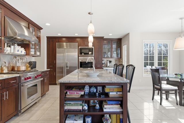 9560 Calumet Avenue, St. John, IN 46373