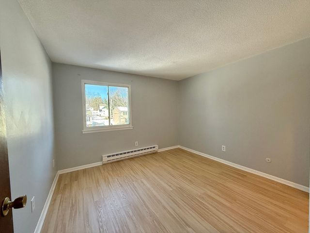 440 North Ave 96, Haverhill, MA 01830