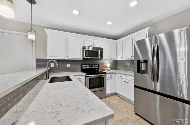 55 Marsala Court, St Charles, MO 63304