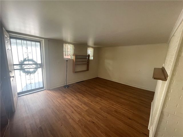 1822 Fox Way, South Side, PA 15203