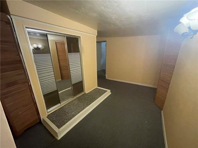 1822 Fox Way, South Side, PA 15203