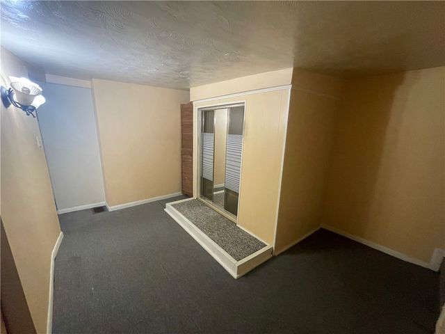 1822 Fox Way, South Side, PA 15203