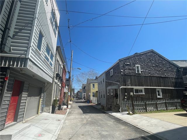 1822 Fox Way, South Side, PA 15203