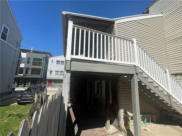 1822 Fox Way, South Side, PA 15203