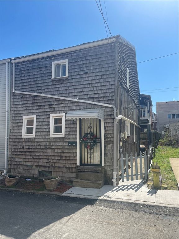 1822 Fox Way, South Side, PA 15203