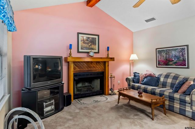 1161 Valleywood Trail, Holly Lake Ranch, TX 75765