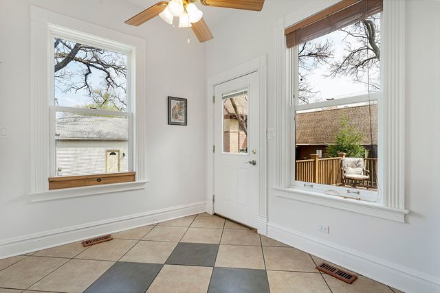 518 N Lombard Avenue, Oak Park, IL 60302