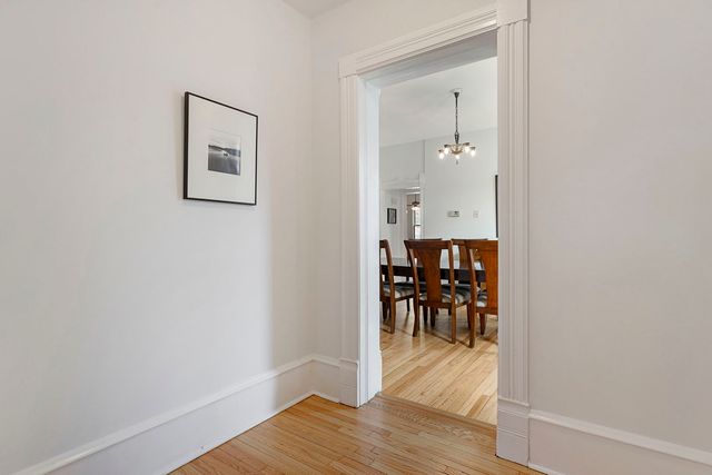 518 N Lombard Avenue, Oak Park, IL 60302