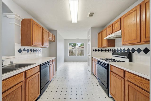 6407 Winter Stone, Houston, TX 77084